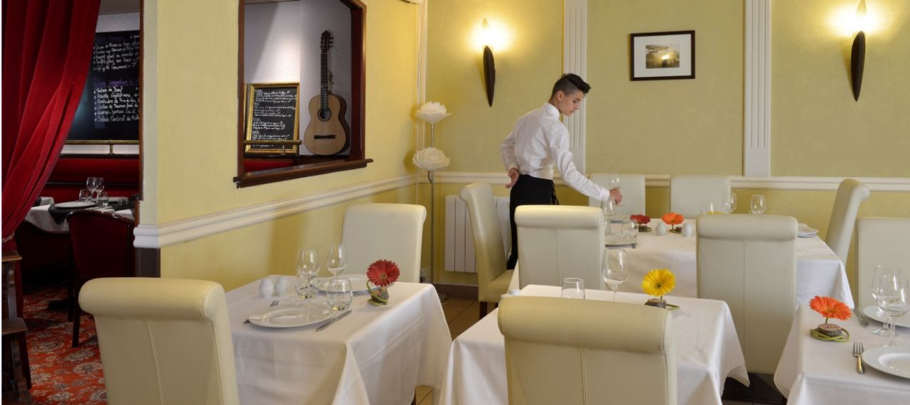 Salle de restaurant à Chinon